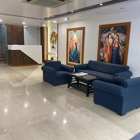 Hotel Eleven Heights Bhopal Esterno foto